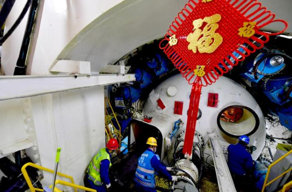 北京市通州區融媒體中心：通州區東六環改造工程最高日進尺24米