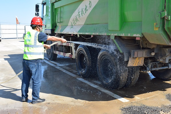 人民政協報報道:京雄項目干出來的“水土保持”先進單位