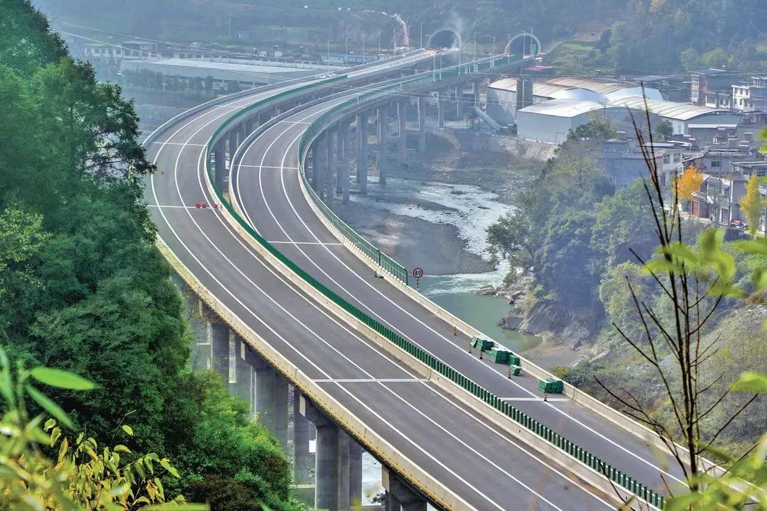 1609114083586704.jpg 1609114083586704.jpg